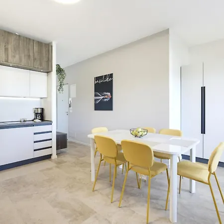 Apartment Regarda - Basiliko Sport With Tennis And Pool