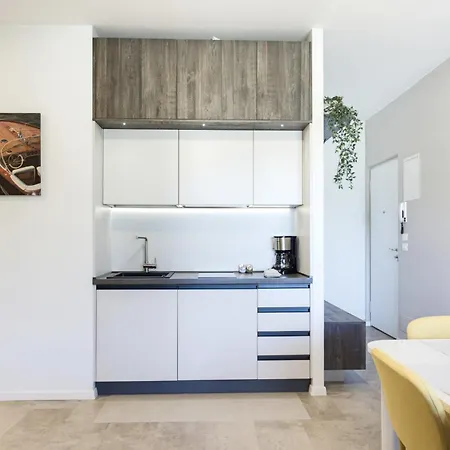 Apartment Regarda - Basiliko Sport With Tennis And Pool Bardolino