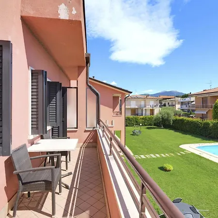 Regarda - Basiliko Sport With Tennis And Pool Apartment