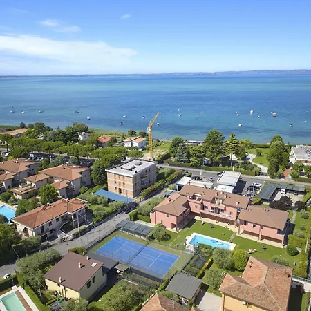 Apartment Regarda - Basiliko Sport With Tennis And Pool *