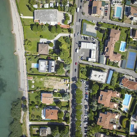 Regarda - Basiliko Sport With Tennis And Pool *